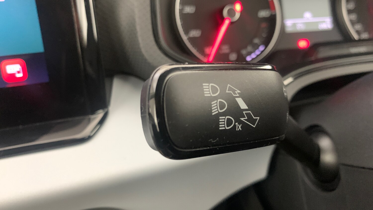 Used SEAT Arona 2022 for sale - 76202090: Photo 32