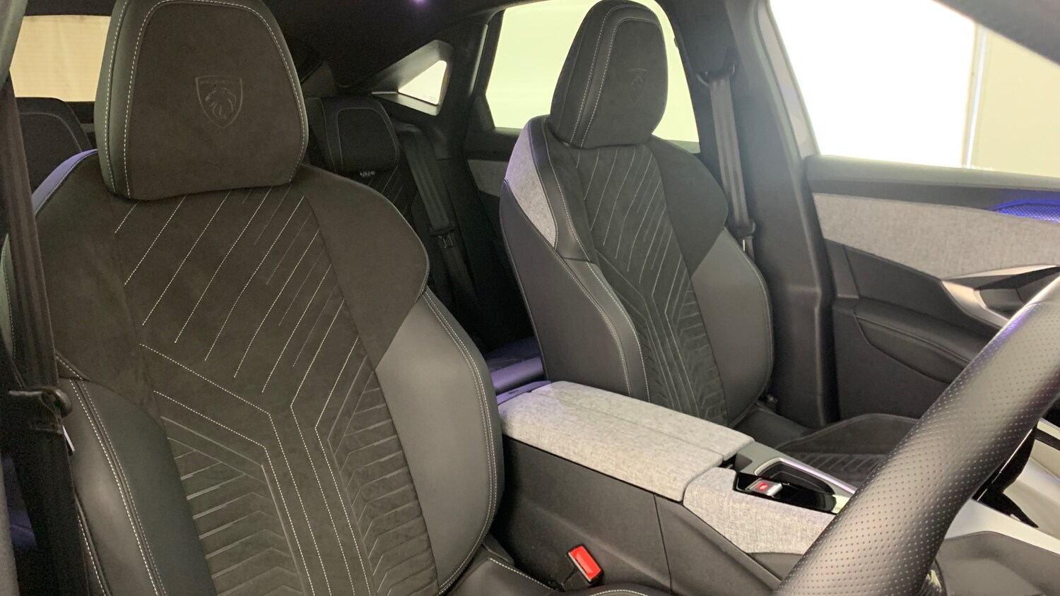 Used Peugeot 3008 2024 for sale - 76359069: Photo 44