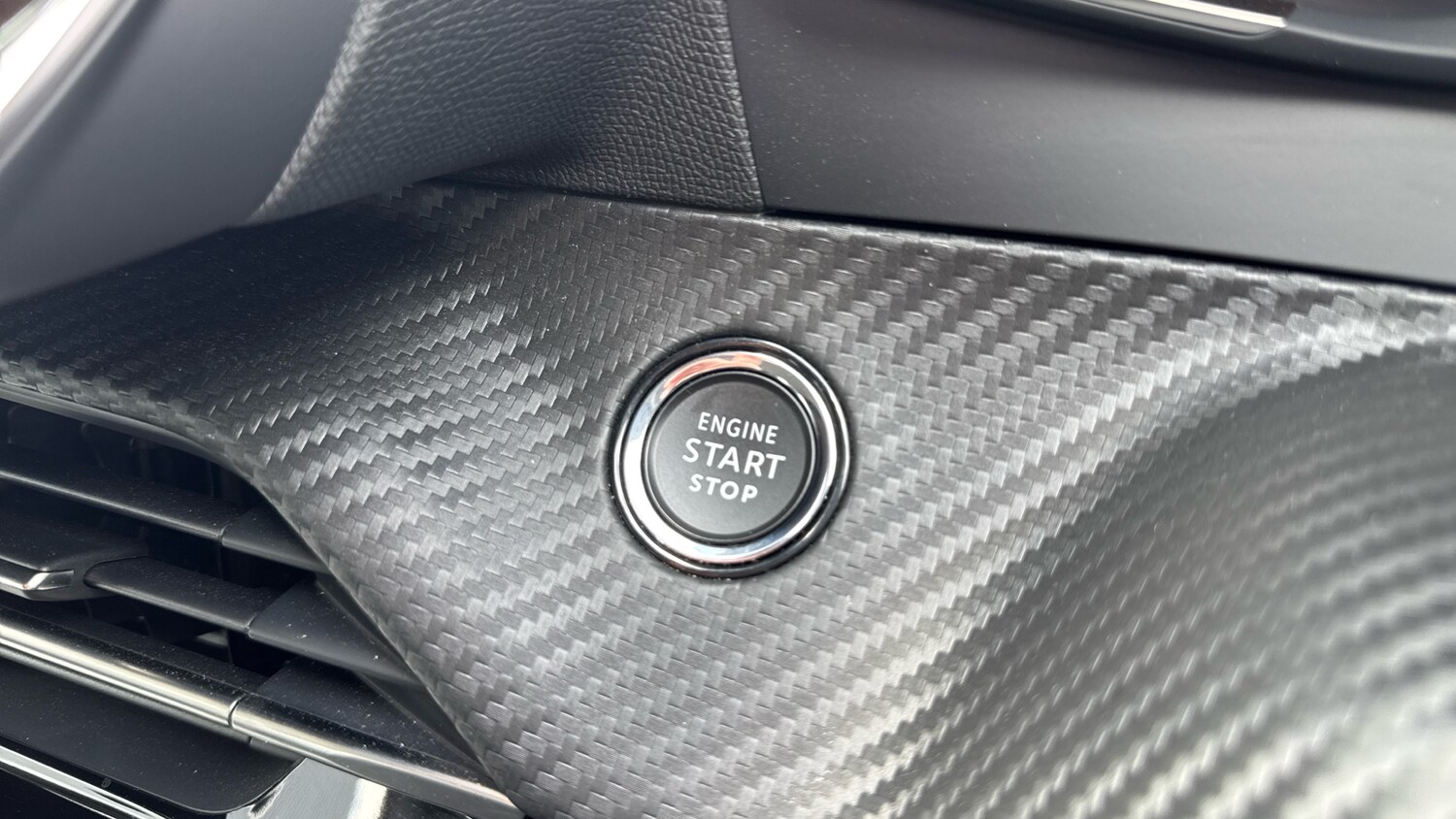 Used Peugeot 208 2024 for sale - 75840866: Photo 39