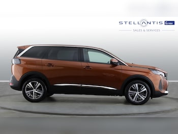 Used Peugeot 5008 2020 for sale - 75721511: Photo