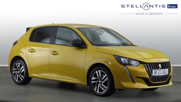 Used Peugeot 208 2023 for sale - 76110260: Photo 1