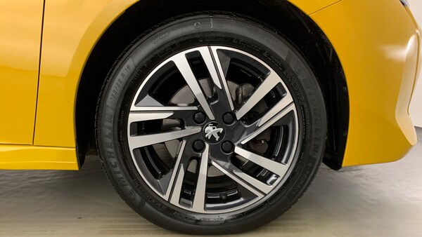 Used Peugeot 208 2023 for sale - 76110260: Photo 23
