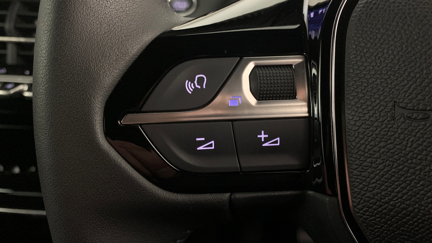 Used Peugeot 2008 2025 for sale - 77244473: Photo 19