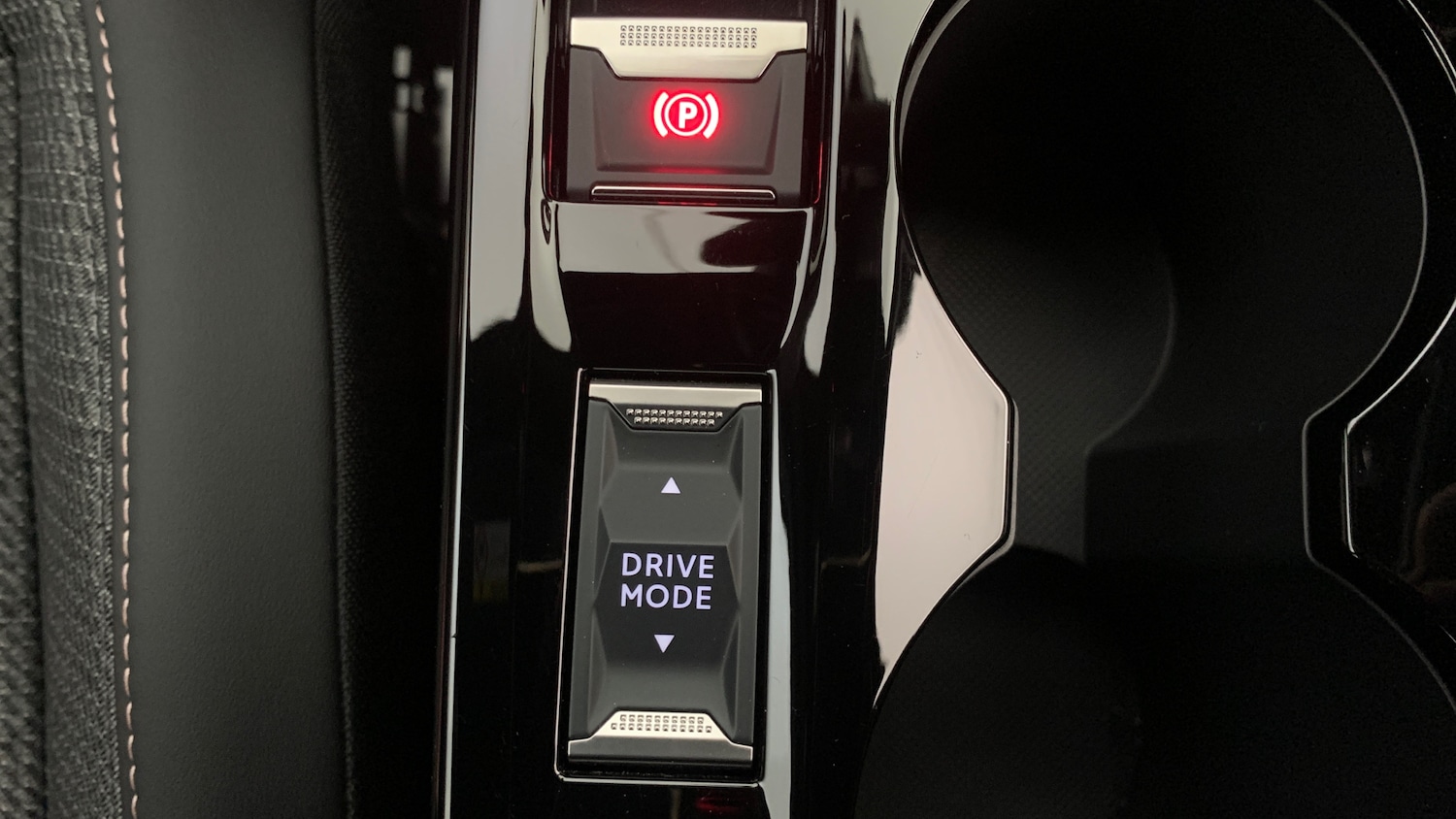 Used Peugeot 2008 2025 for sale - 77244473: Photo 35