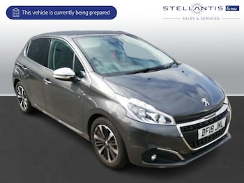 Peugeot 208 feature image