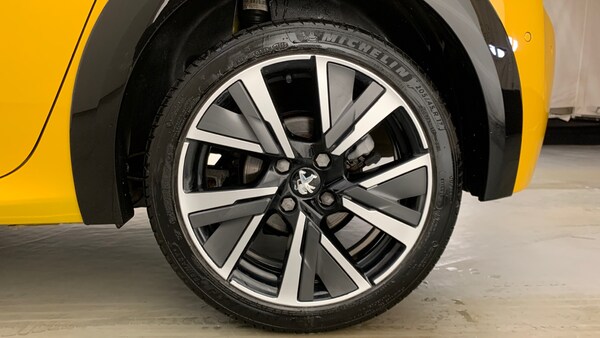 Used Peugeot 208 2022 for sale - 76061503: Photo 17