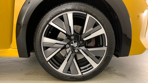 Used Peugeot 208 2022 for sale - 76061503: Photo 23
