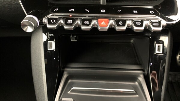 Used Peugeot 208 2022 for sale - 76061503: Photo 29