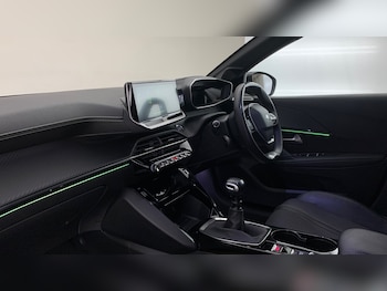 Used Peugeot 208 2022 for sale - 76061503: Photo 2
