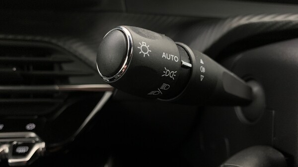 Used Peugeot 208 2022 for sale - 76061503: Photo 33