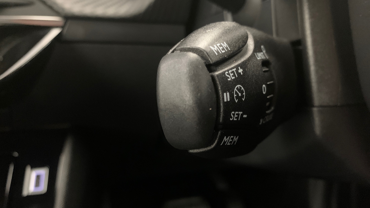 Used Peugeot 2008 2024 for sale - 76327653: Photo 37
