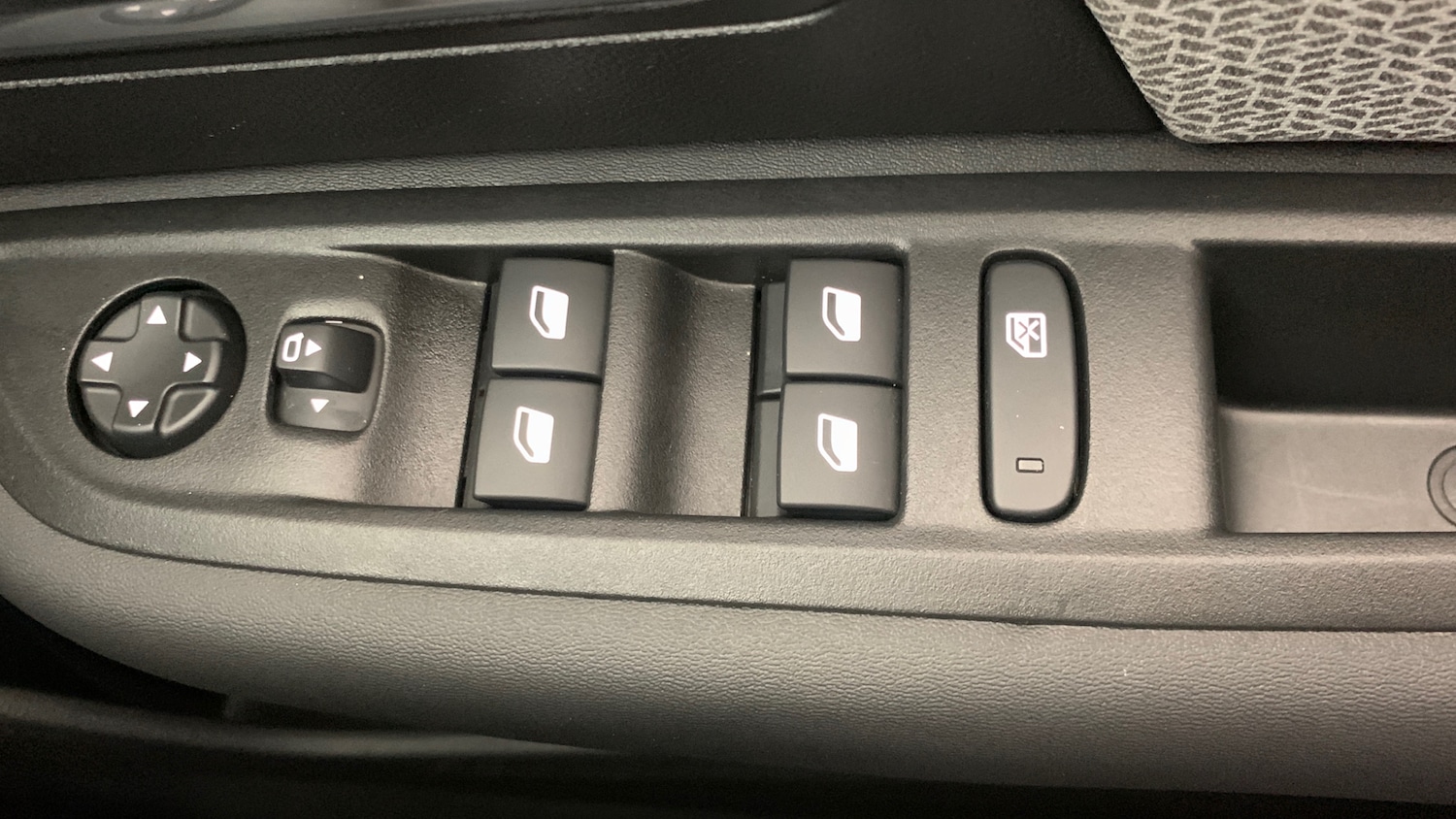 Used Citroen C4 2024 for sale - 76260931: Photo 38