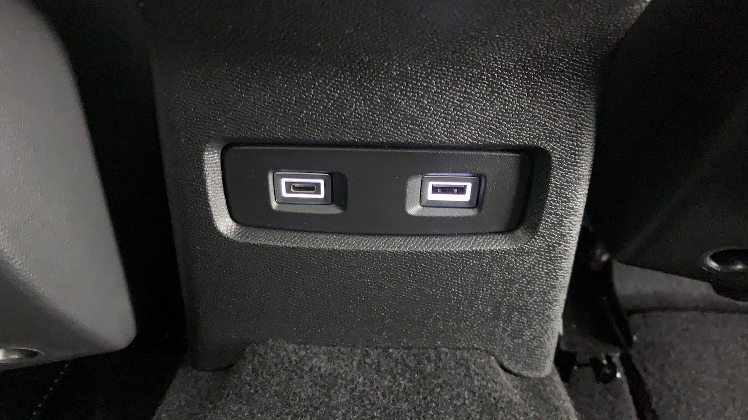 Used Citroen C4 2024 for sale - 76260931: Photo 41