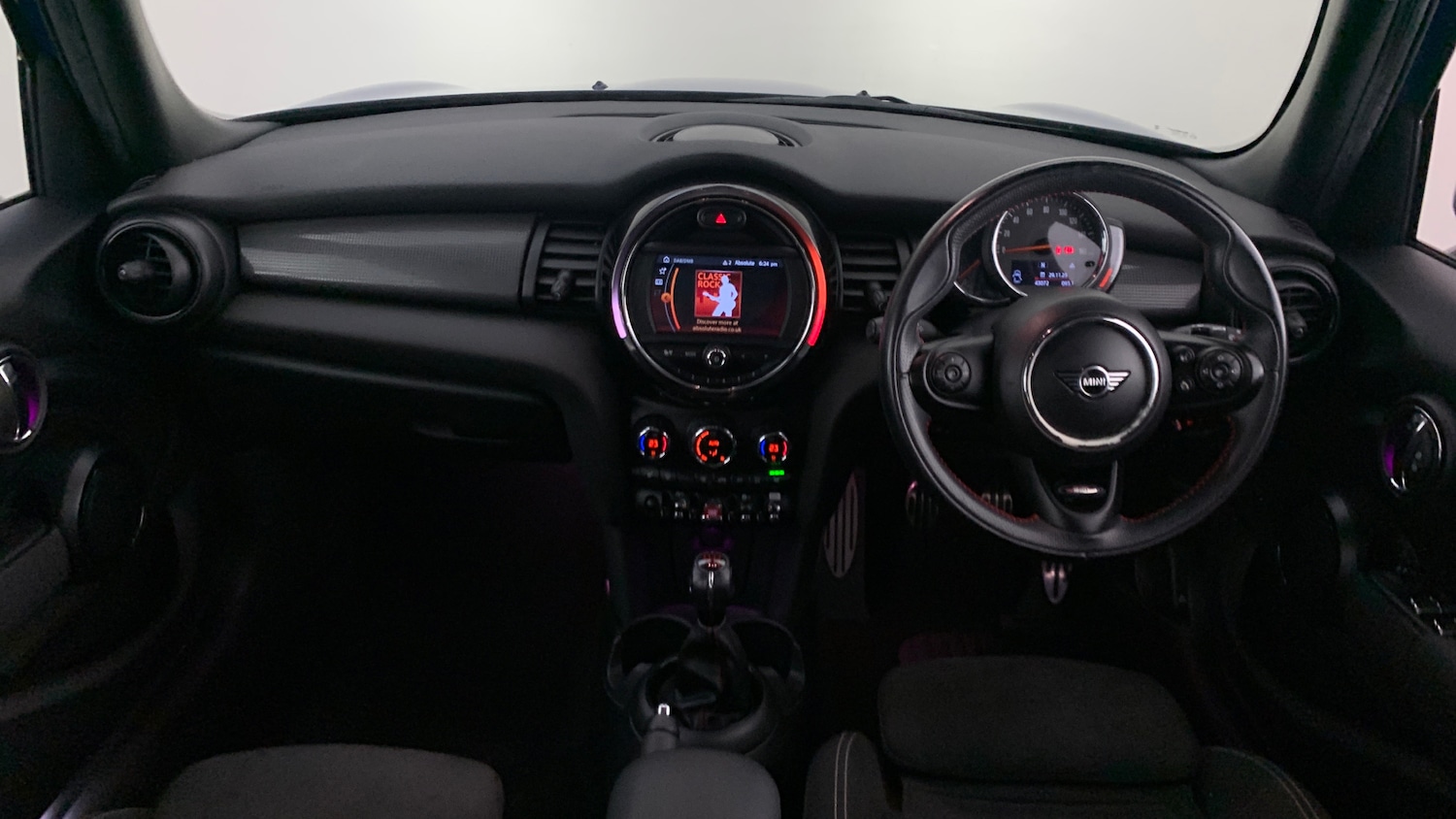 Used MINI Hatch 2019 for sale - 76716068: Photo 10