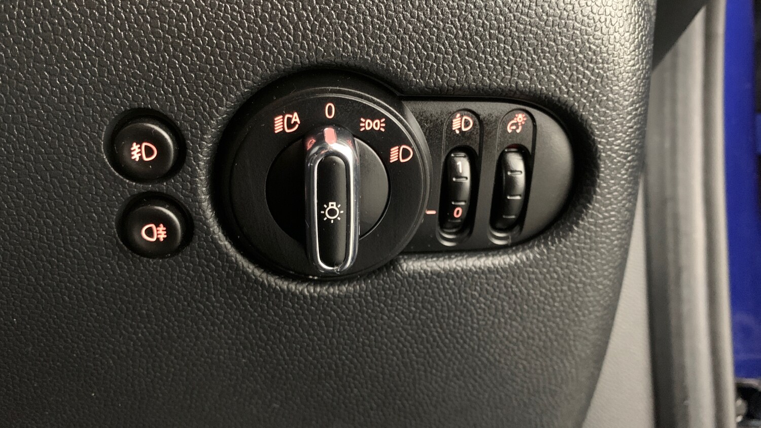 Used MINI Hatch 2019 for sale - 76716068: Photo 21