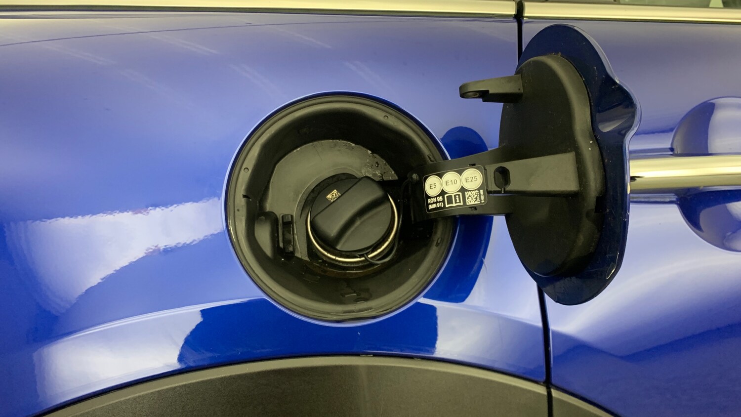 Used MINI Hatch 2019 for sale - 76716068: Photo 44