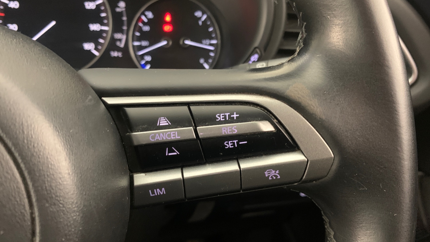 Used Mazda CX-30 2020 for sale - 76458460: Photo 18