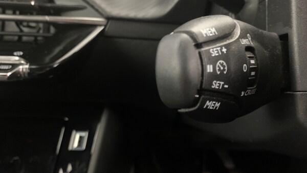 Used Peugeot 208 2022 for sale - 75671390: Photo 36