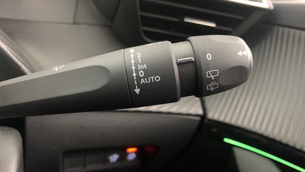 Used Peugeot 208 2022 for sale - 75671390: Photo 38