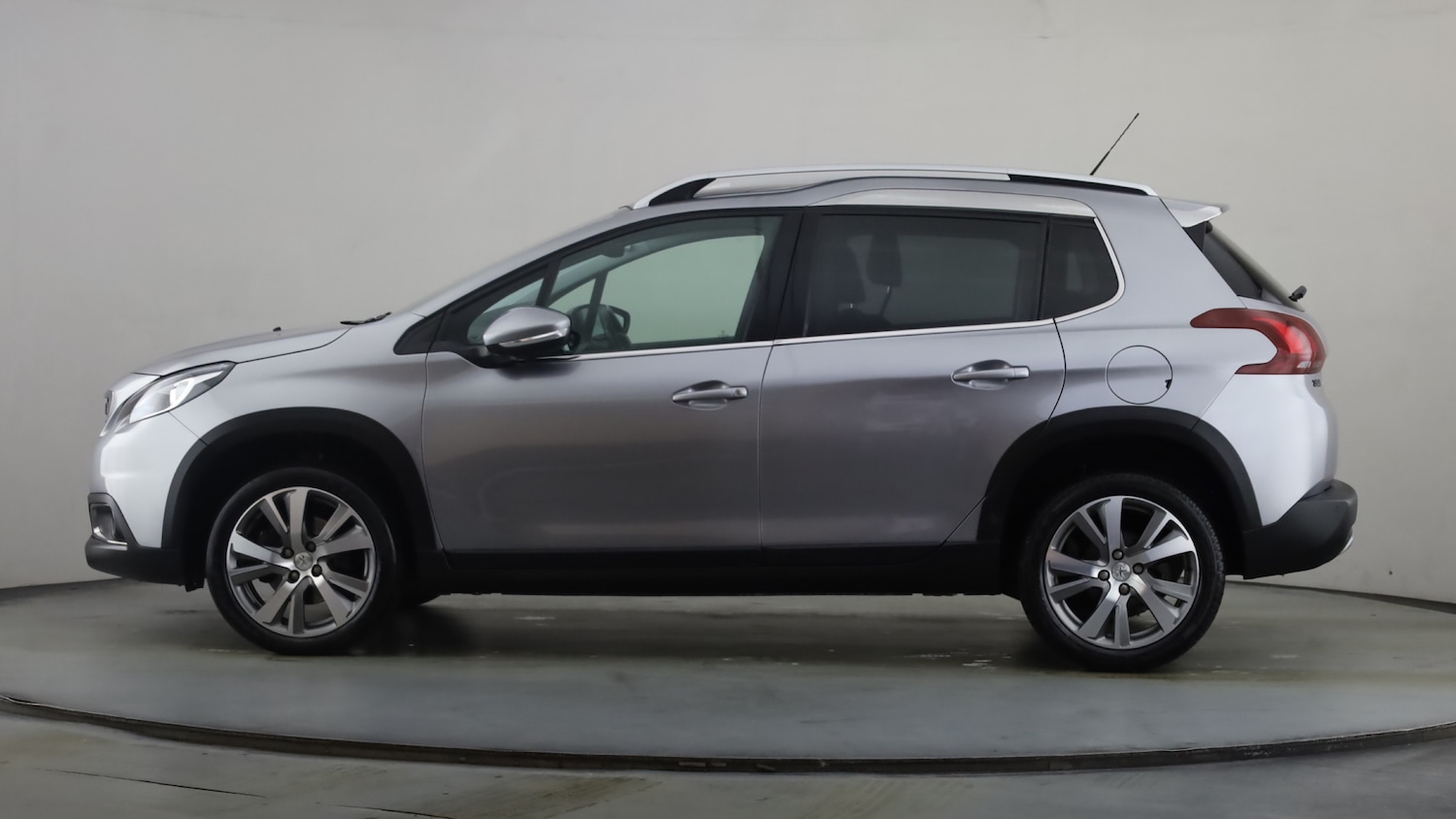 Used Peugeot 2008 2019 for sale - 76086028: Photo 14
