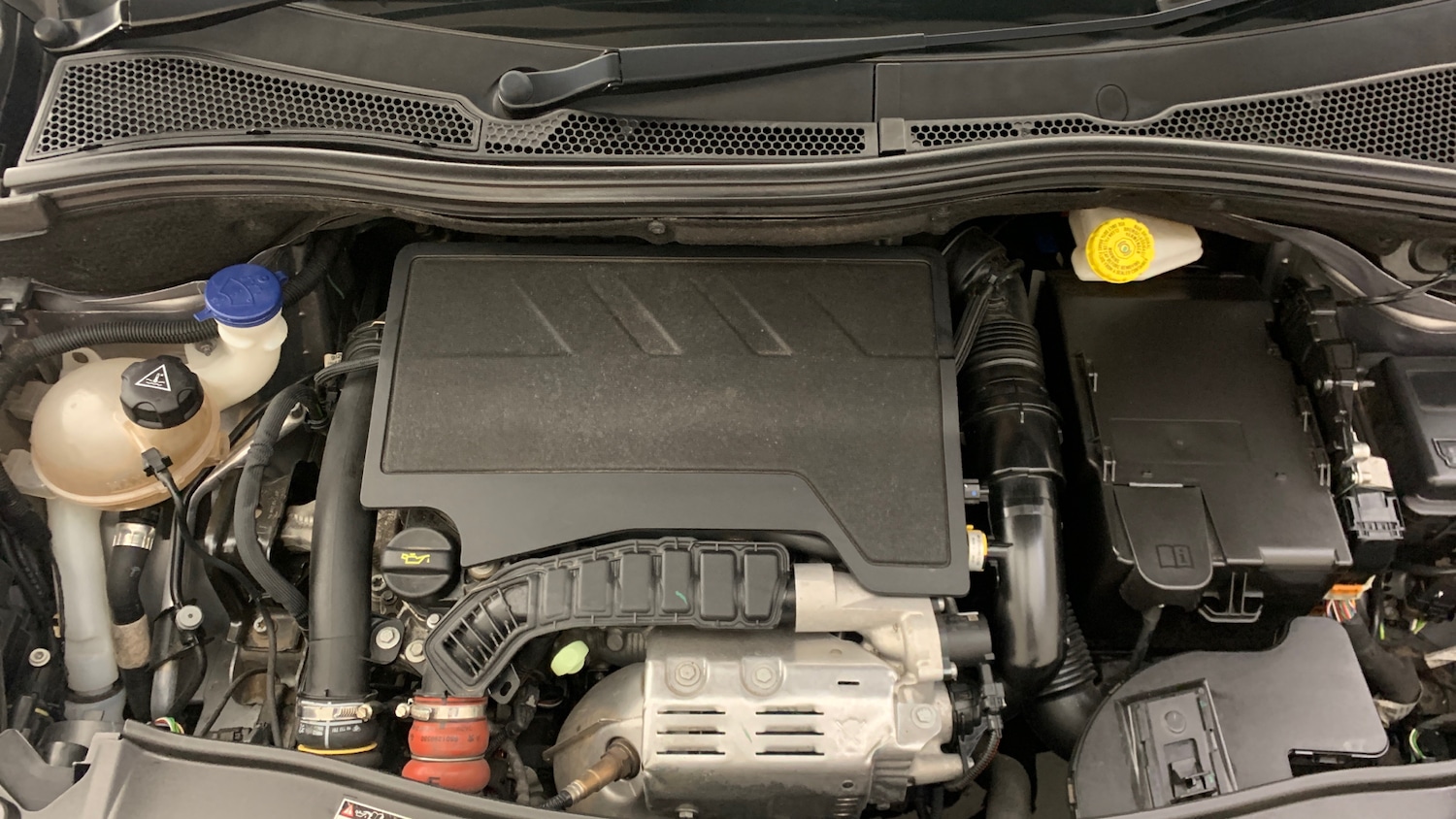 Used Peugeot 2008 2019 for sale - 76086028: Photo 21