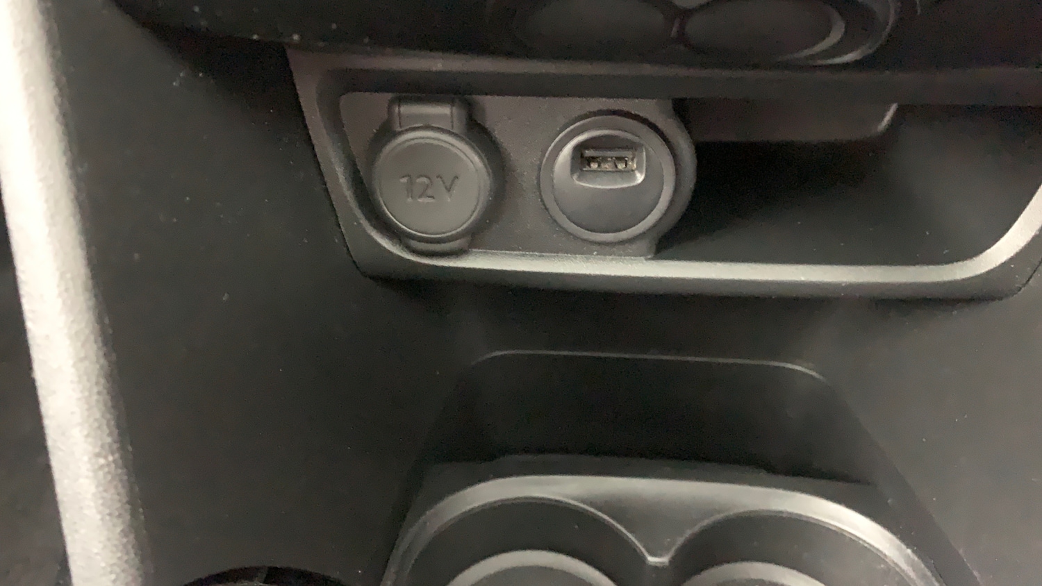 Used Peugeot 2008 2019 for sale - 76086028: Photo 25