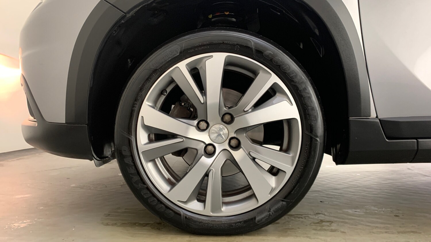 Used Peugeot 2008 2019 for sale - 76086028: Photo 6