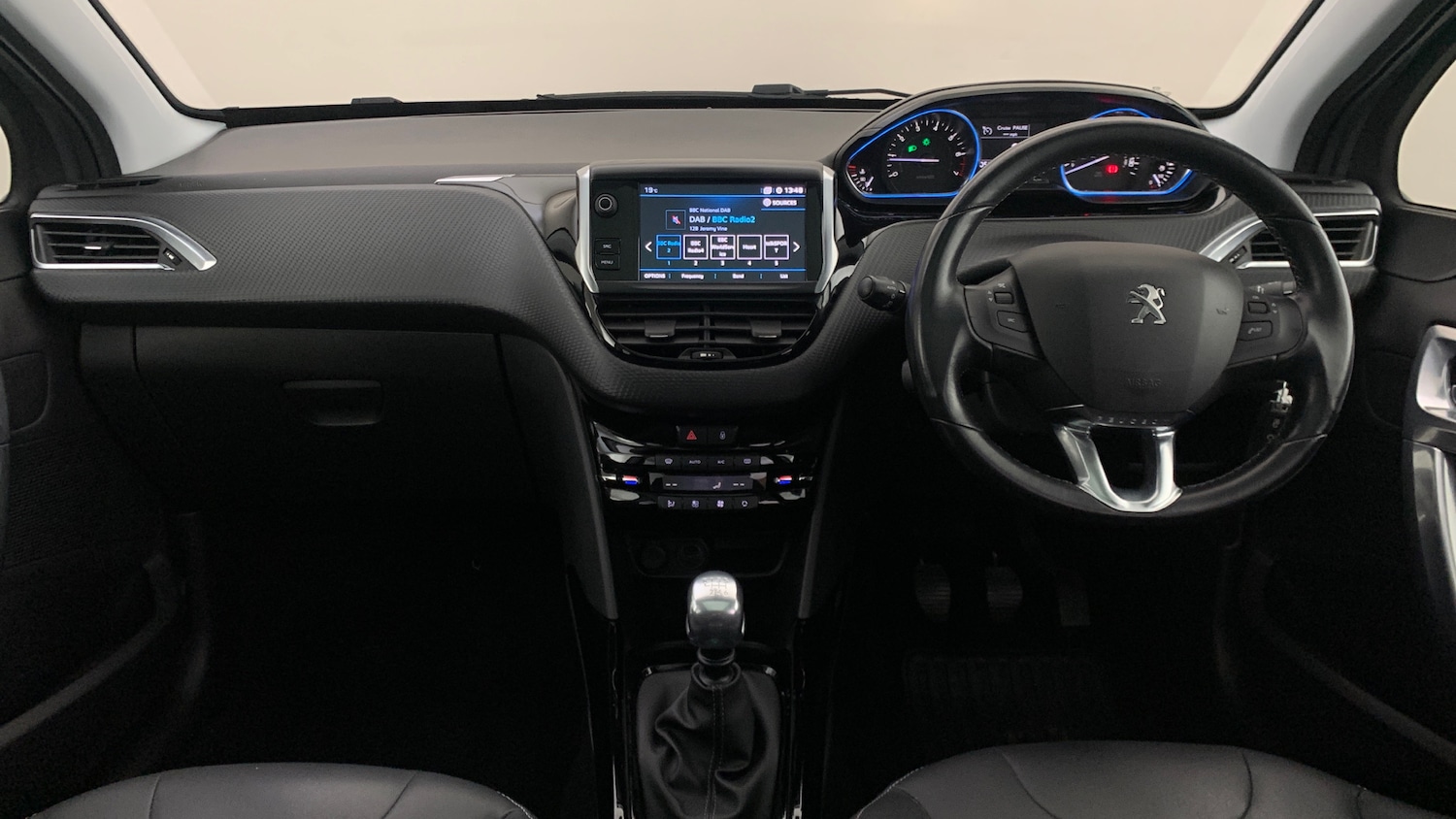 Used Peugeot 2008 2019 for sale - 76086028: Photo 9