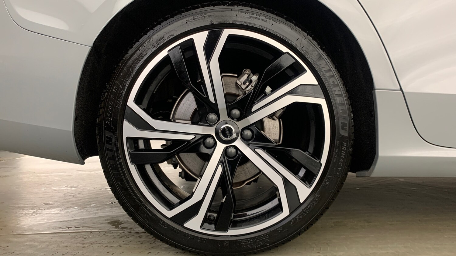 Used Volvo V60 2025 for sale - 76716069: Photo 23