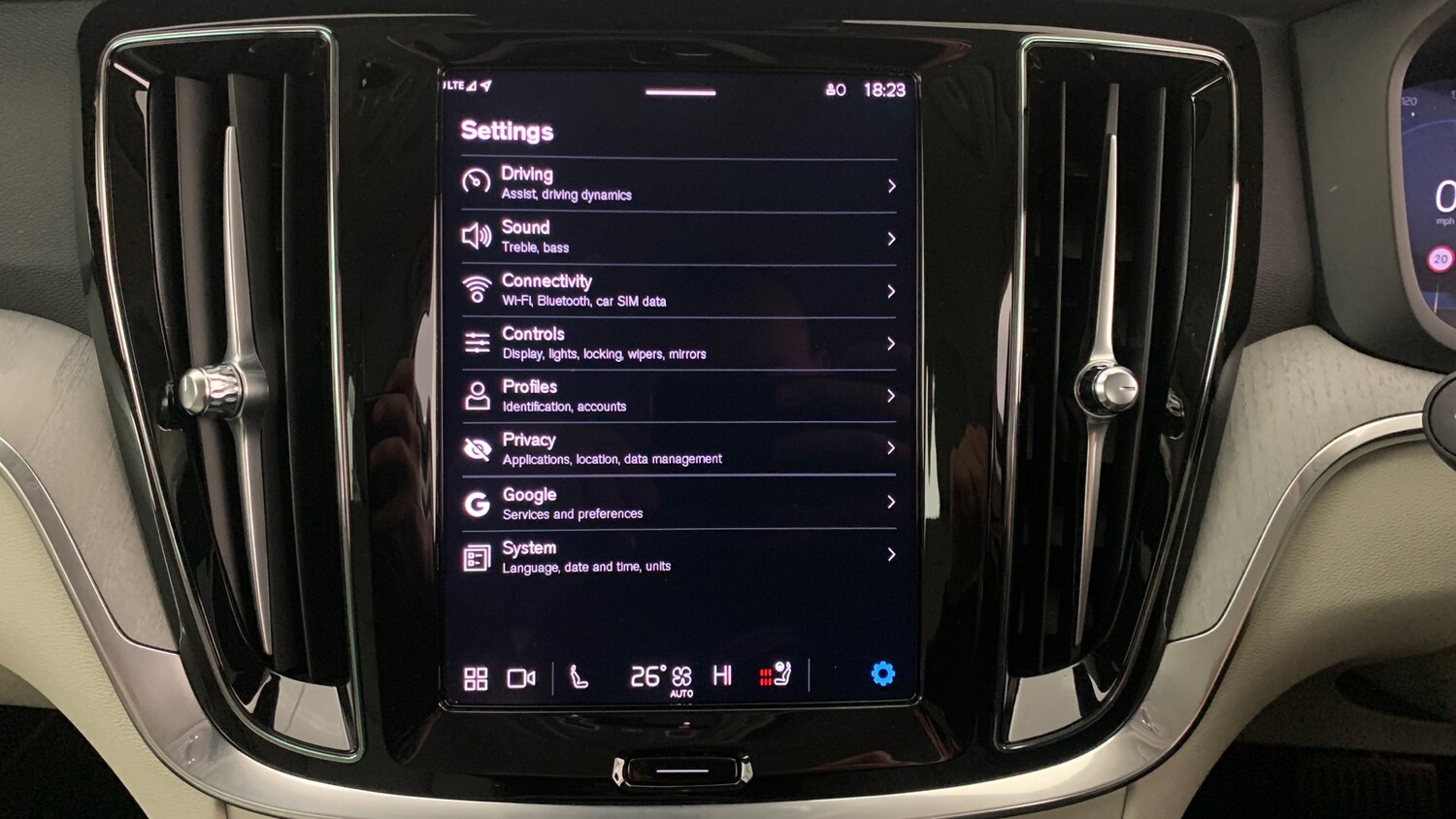 Used Volvo V60 2025 for sale - 76716069: Photo 28