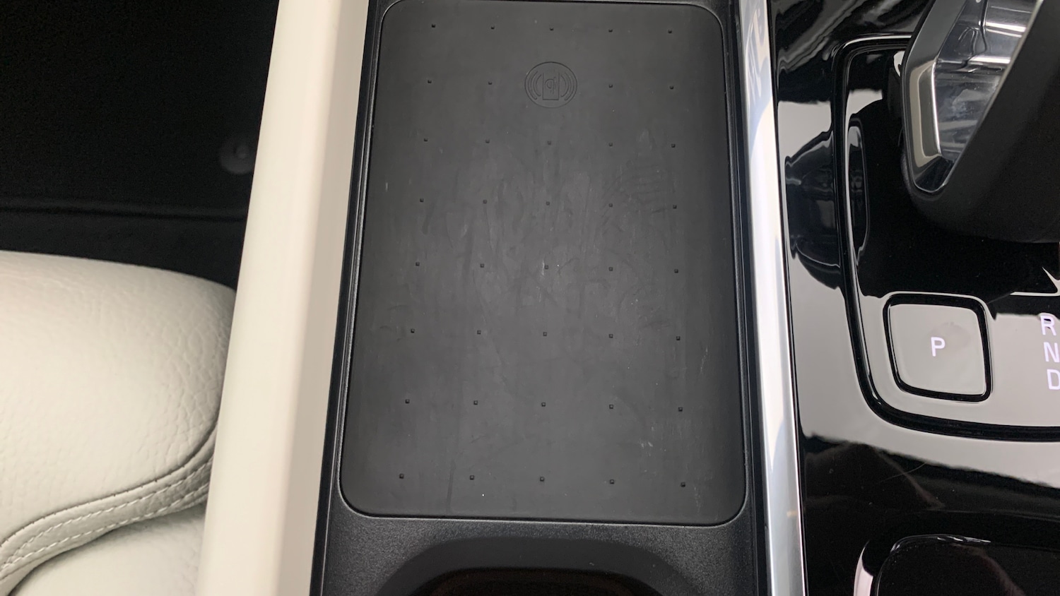 Used Volvo V60 2025 for sale - 76716069: Photo 37