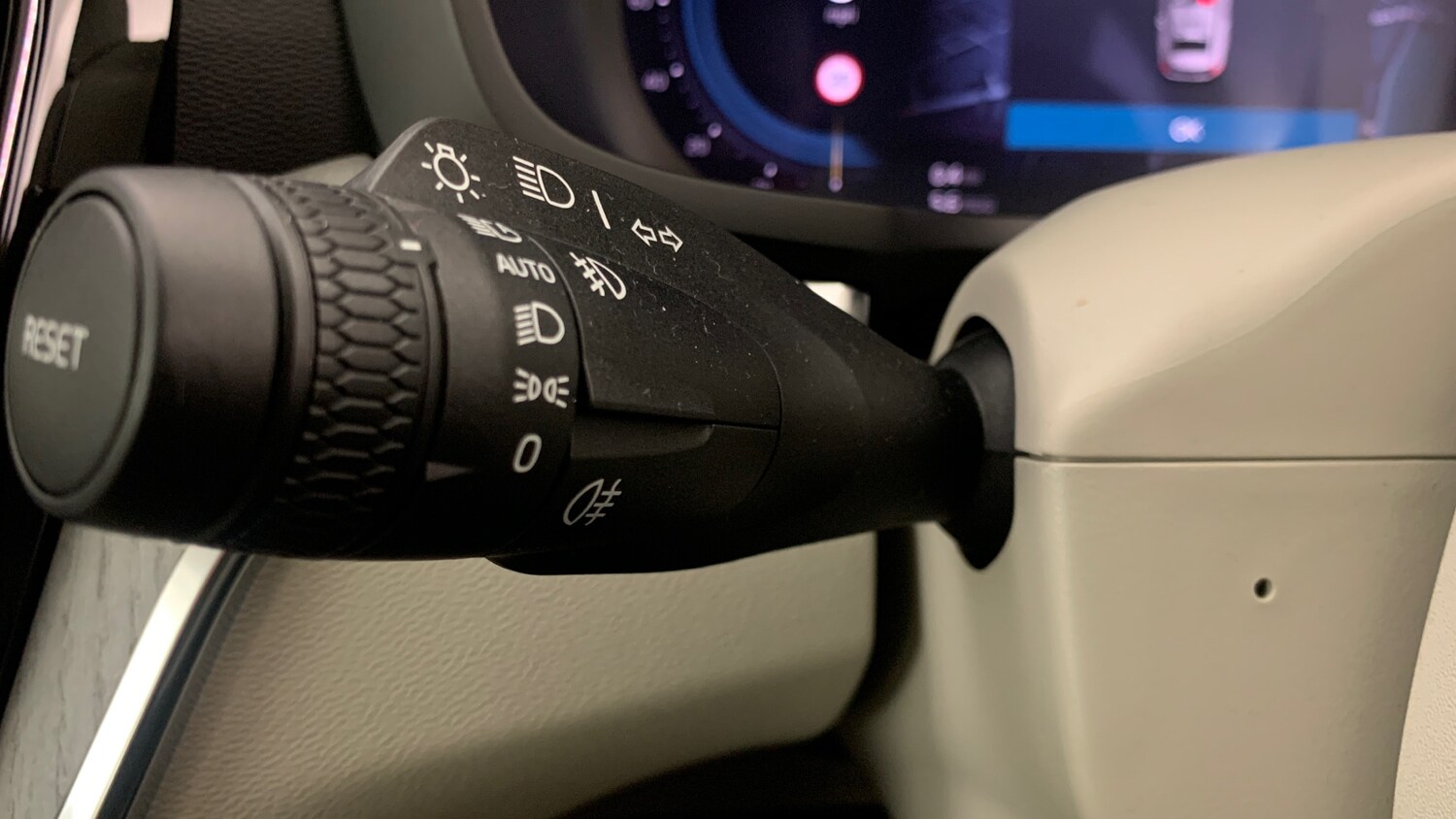 Used Volvo V60 2025 for sale - 76716069: Photo 45