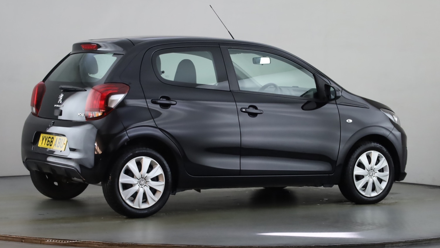 Used Peugeot 108 2018 for sale - 76866812: Photo 12