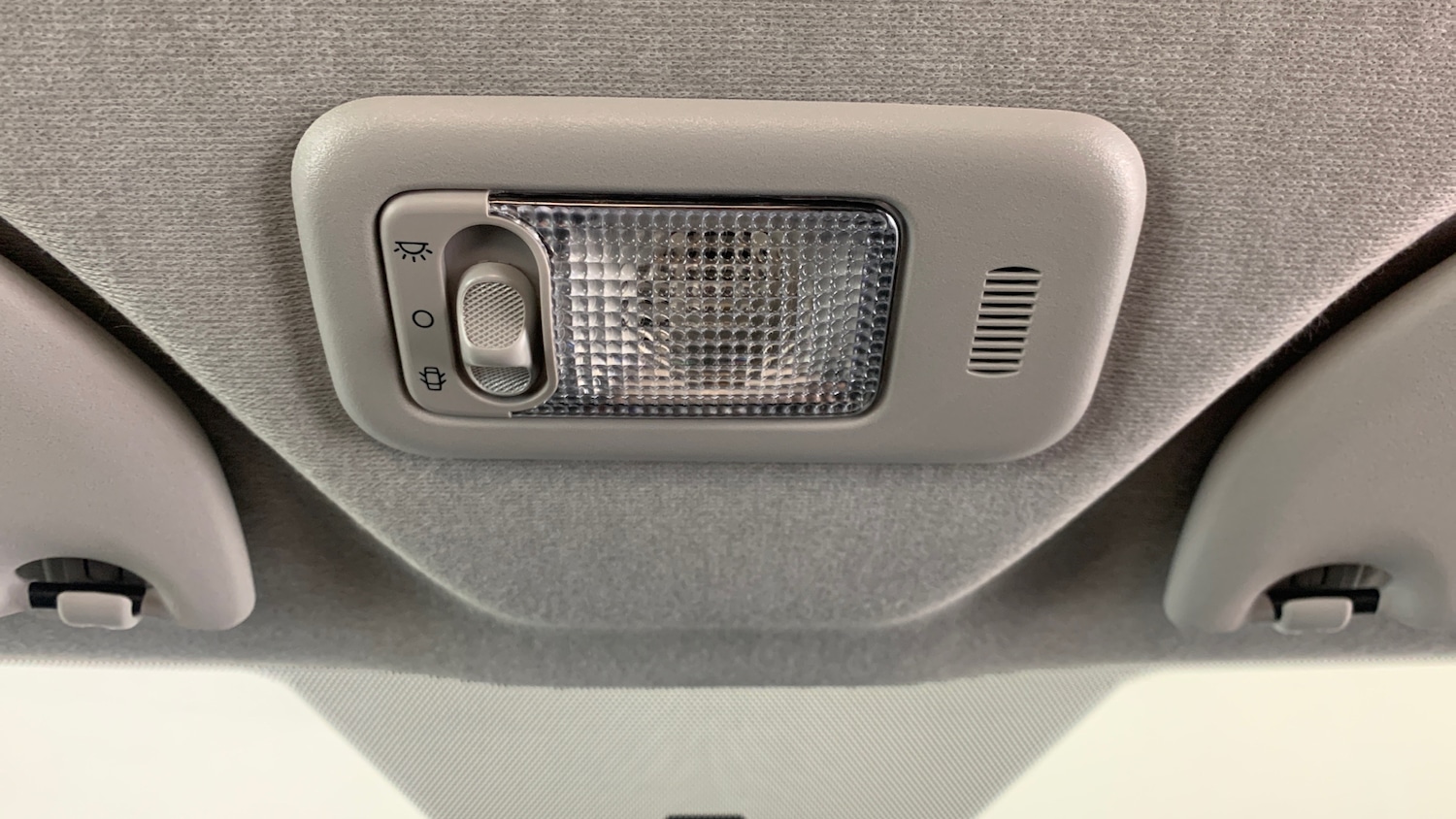 Used Peugeot 108 2018 for sale - 76866812: Photo 32