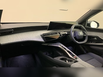 Used Peugeot 3008 2025 for sale - 79318257: Photo
