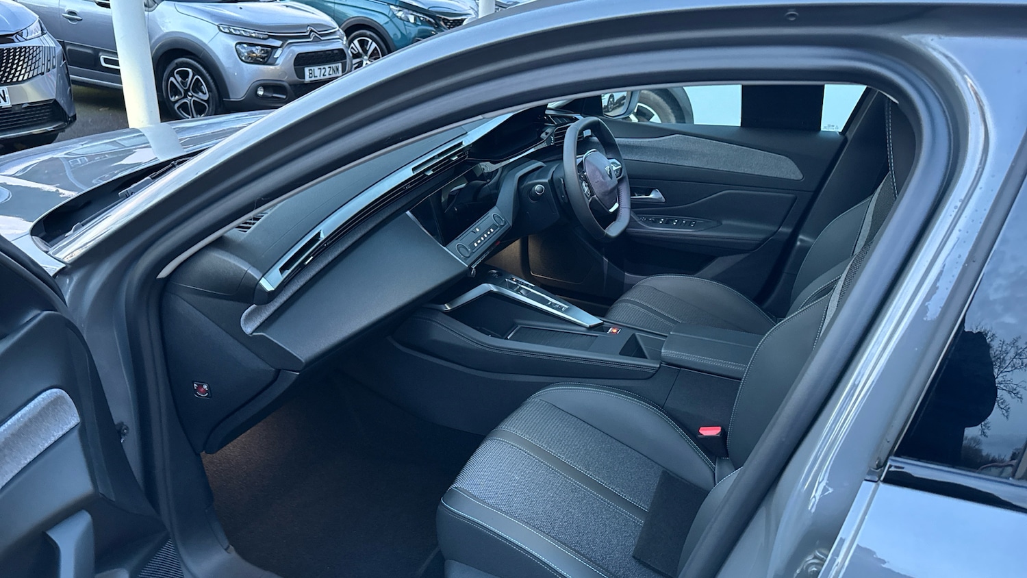 Used Peugeot 308 SW 2025 for sale - 76900054: Photo 12