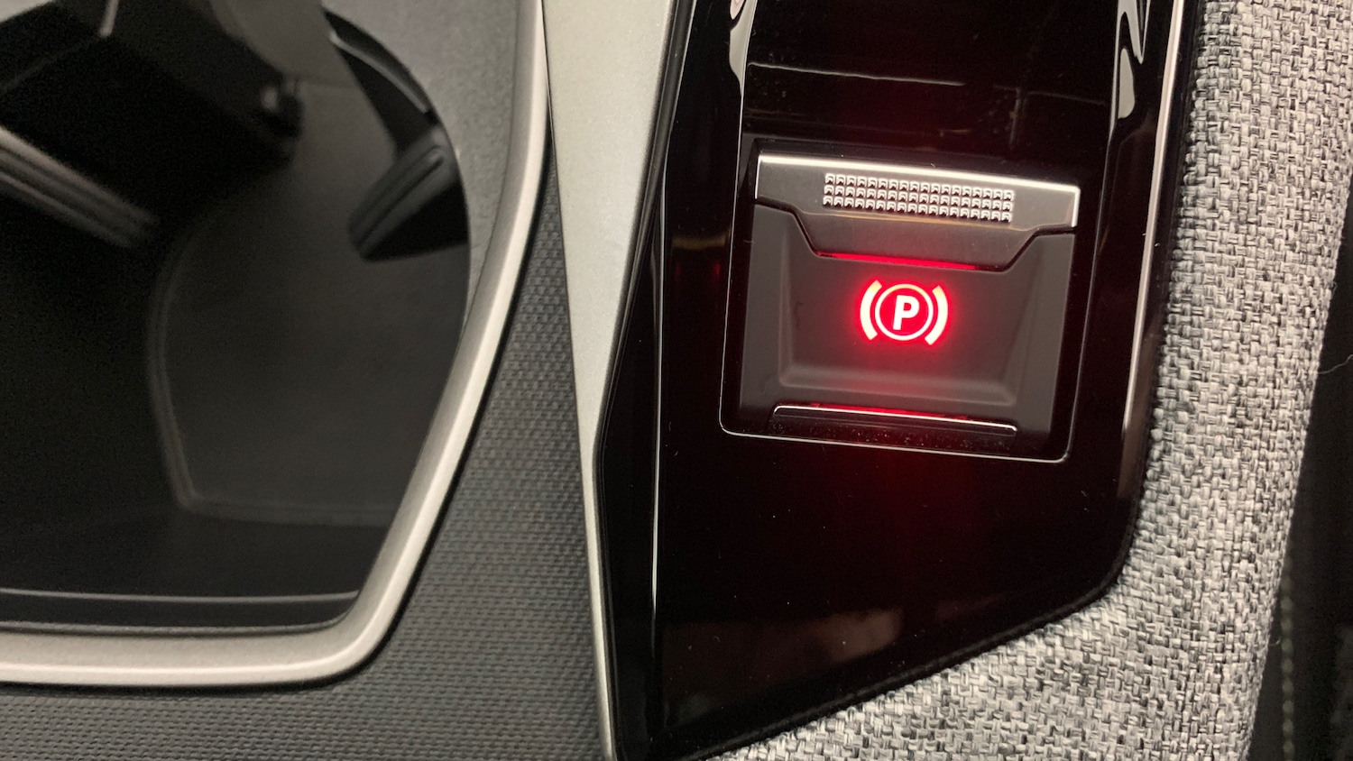 Used Peugeot 3008 2025 for sale - 76400033: Photo 35