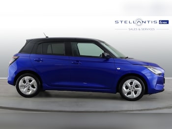 Used Suzuki Swift 2024 for sale - 79249599: Photo
