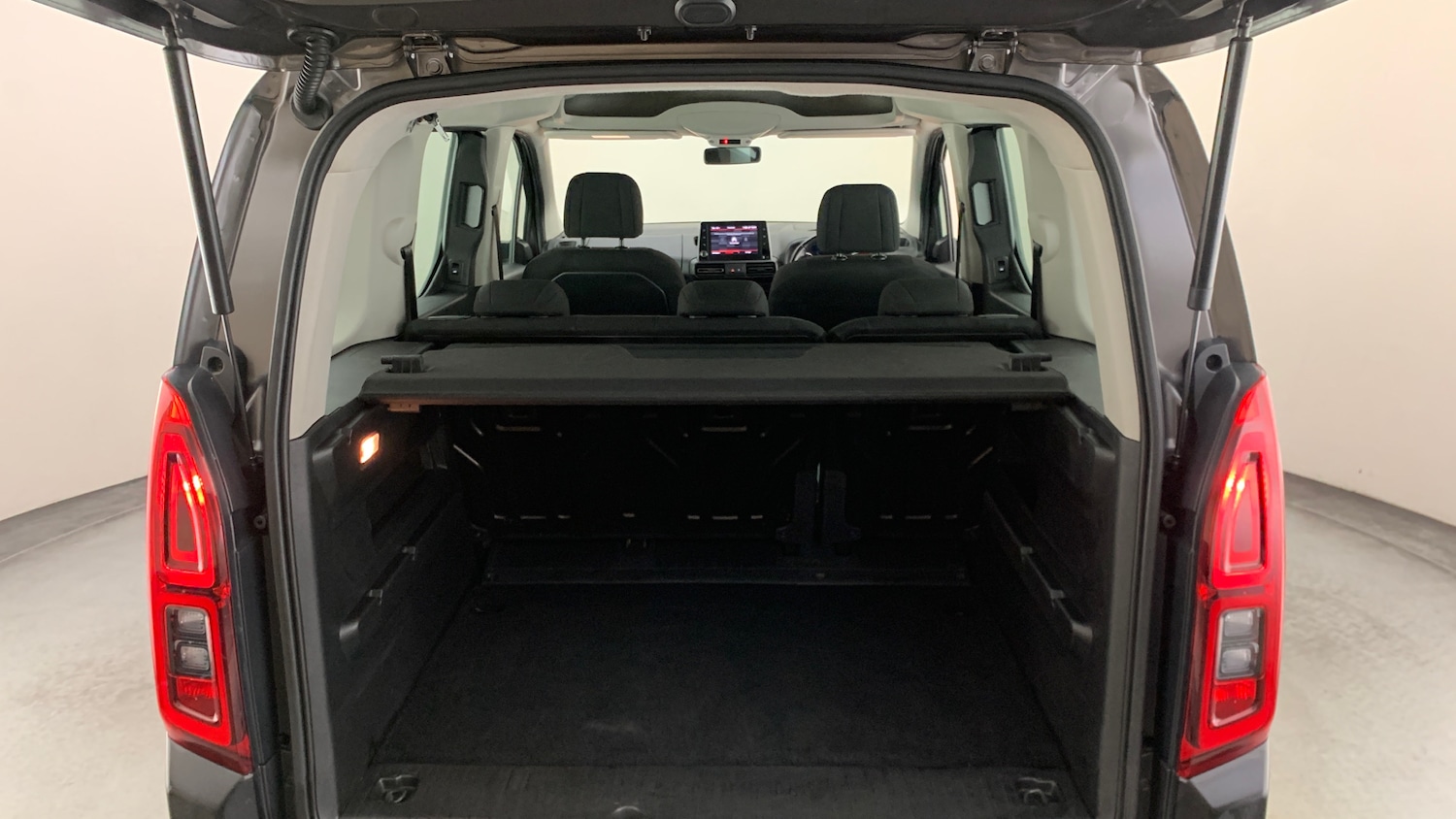 Used Citroen Berlingo 2020 for sale - 76389565: Photo 5