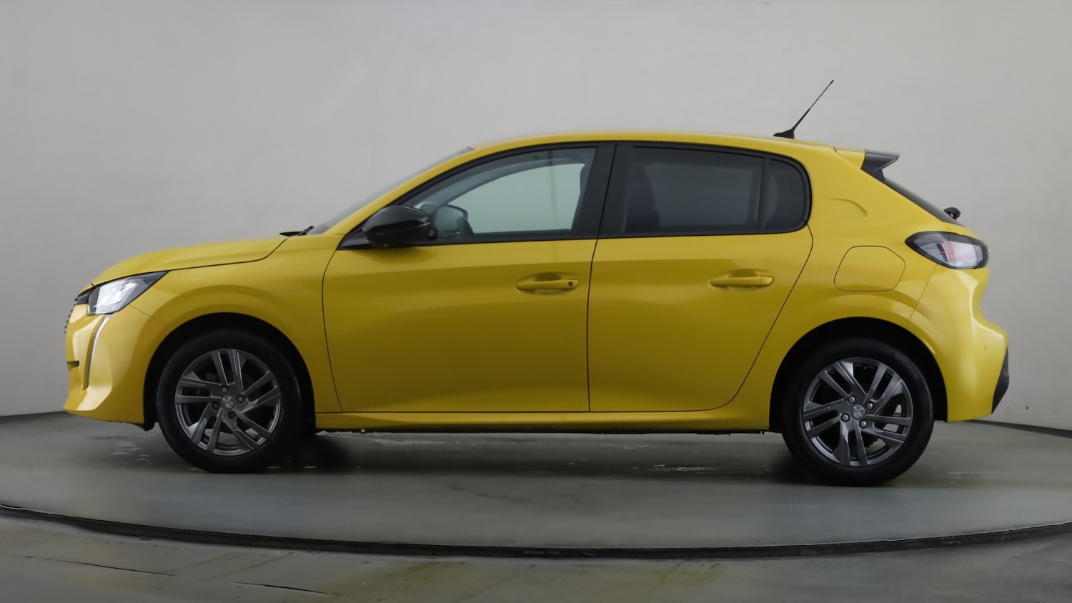 Used Peugeot 208 2022 for sale - 76389561: Photo 14