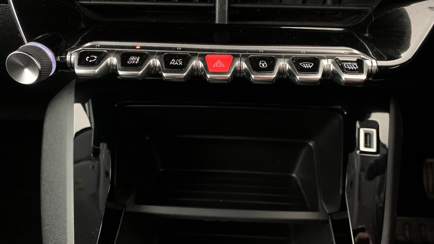 Used Peugeot 208 2022 for sale - 76389561: Photo 30