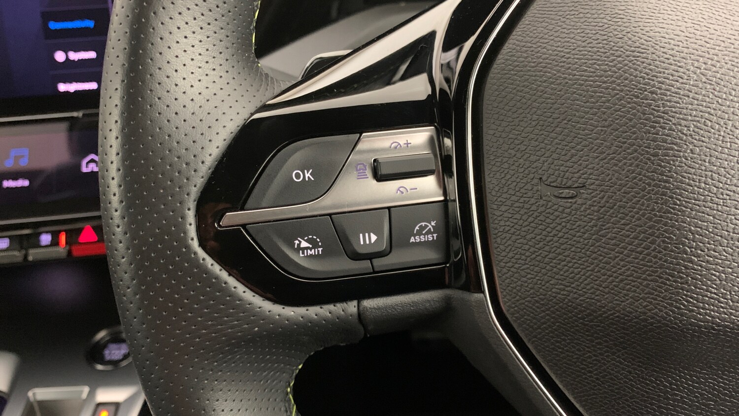 Used Peugeot 308 SW 2024 for sale - 76123553: Photo 19