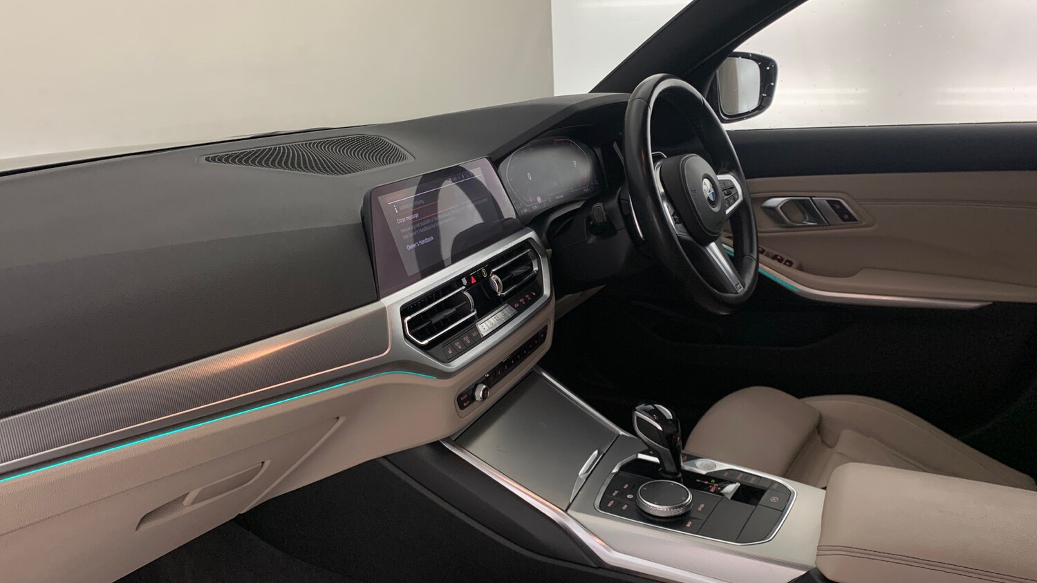 Used BMW 3 Series 2019 for sale - 76327655: Photo 2