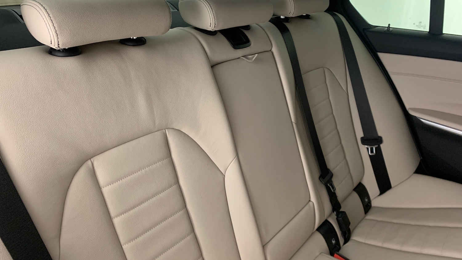 Used BMW 3 Series 2019 for sale - 76327655: Photo 7