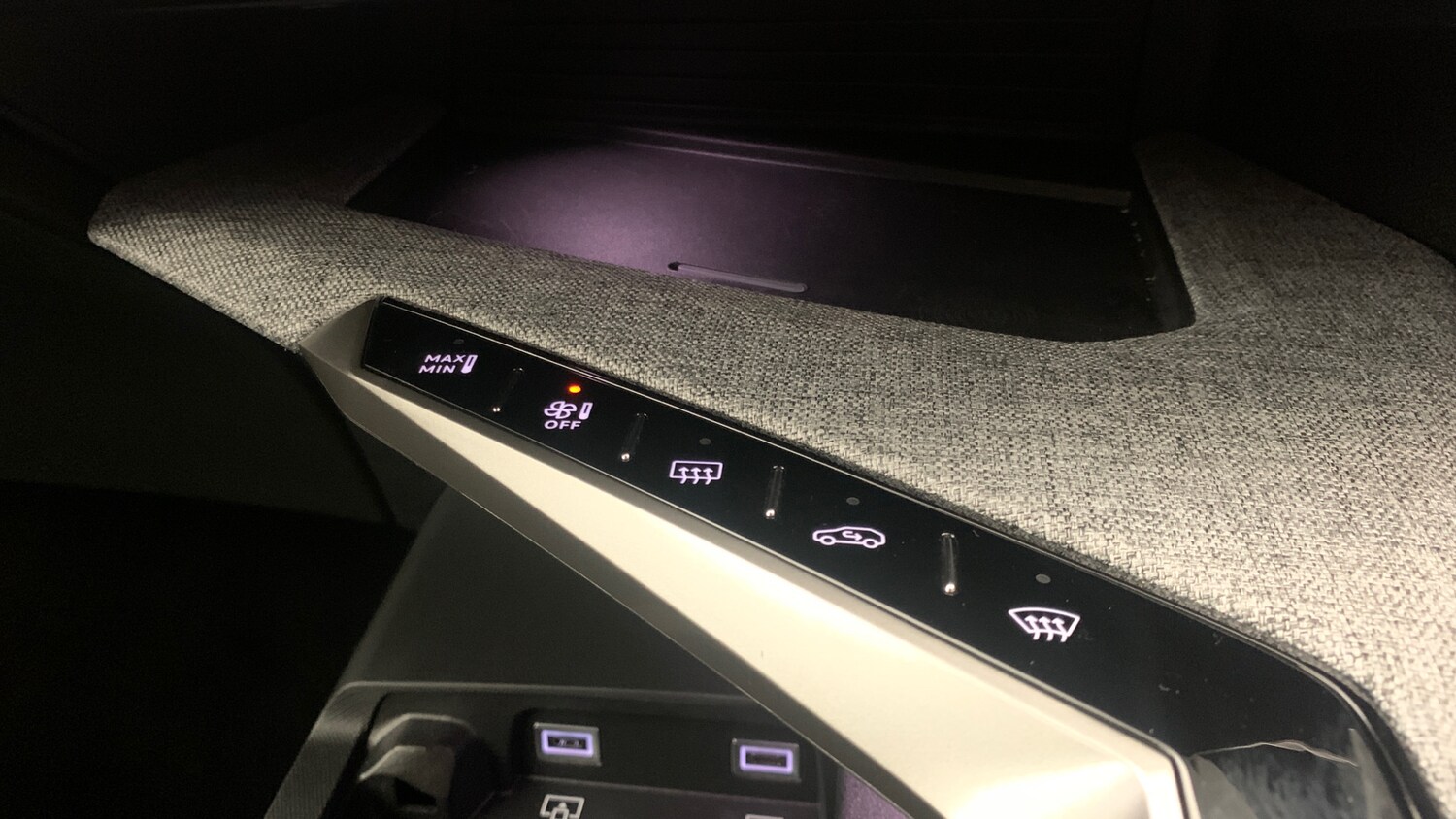 Used Peugeot 3008 2025 for sale - 76359073: Photo 32