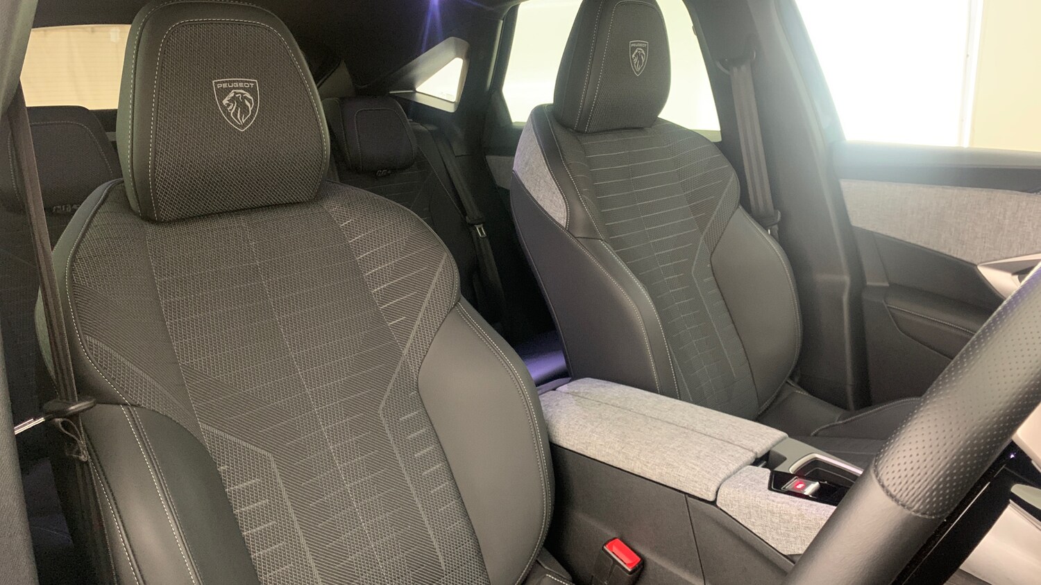 Used Peugeot 3008 2025 for sale - 76359073: Photo 44