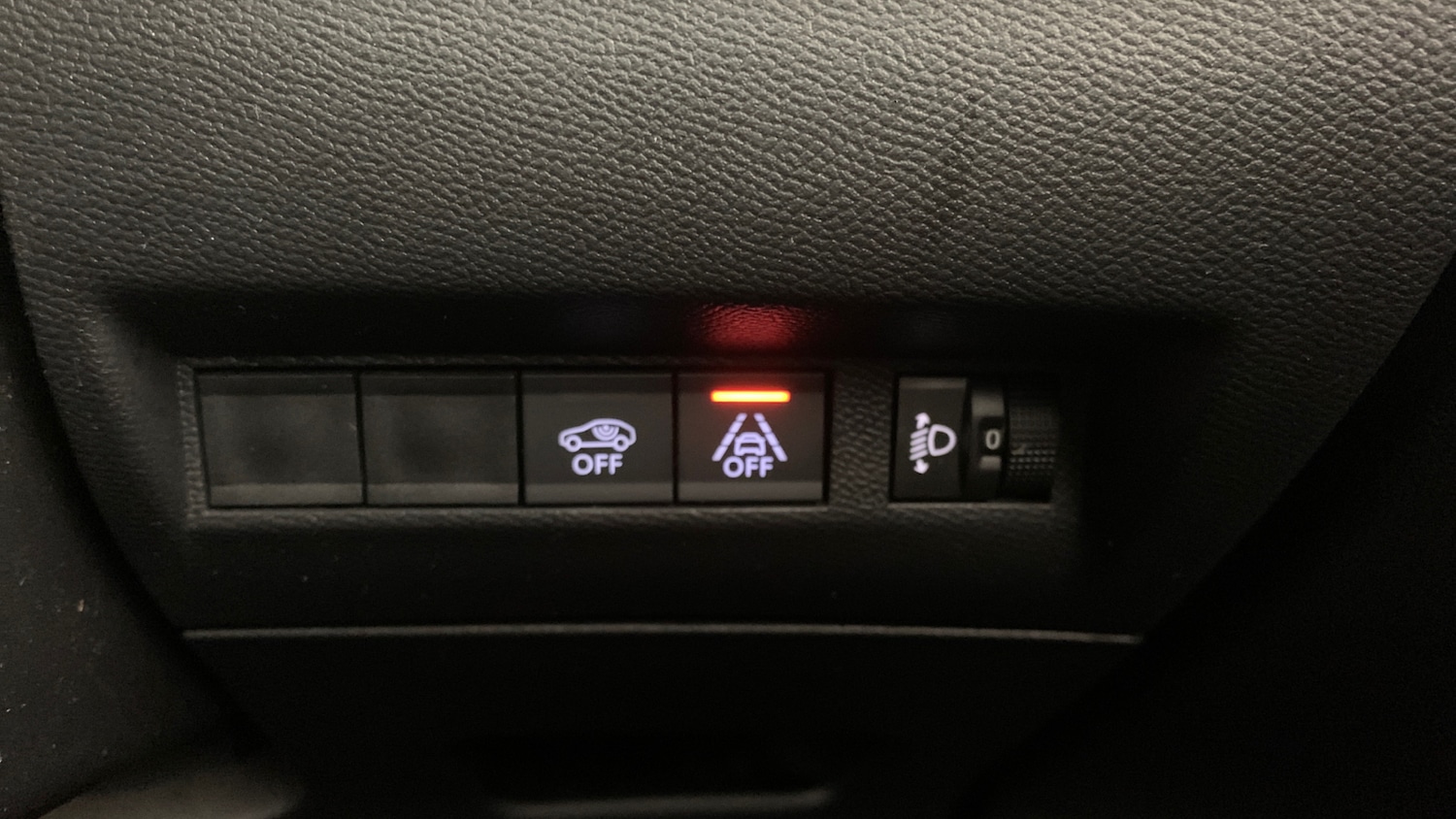 Used Peugeot 2008 2022 for sale - 77551309: Photo 20