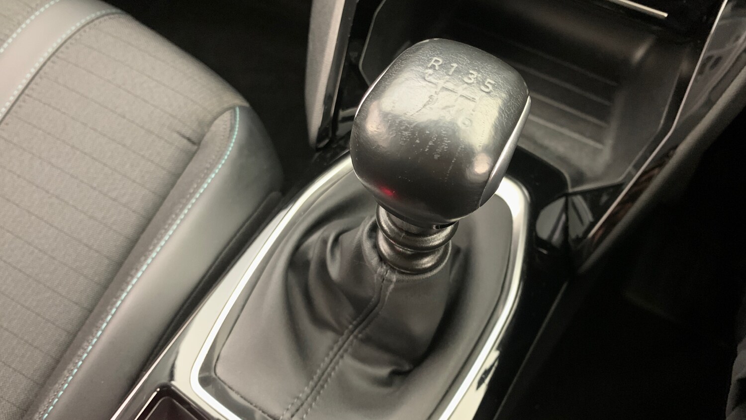 Used Peugeot 2008 2022 for sale - 77551309: Photo 30