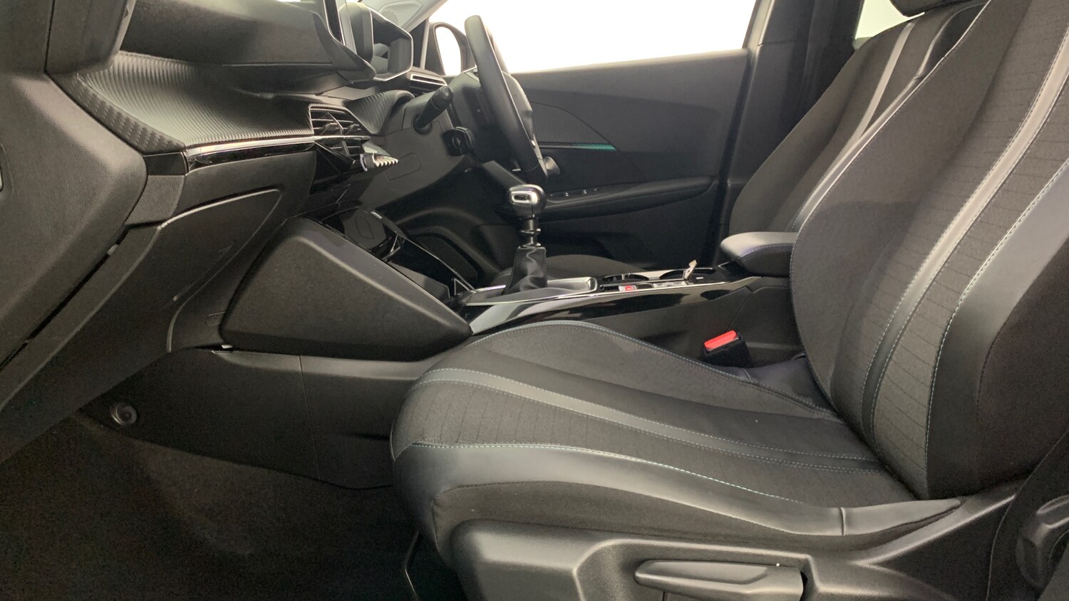 Used Peugeot 2008 2022 for sale - 77551309: Photo 51