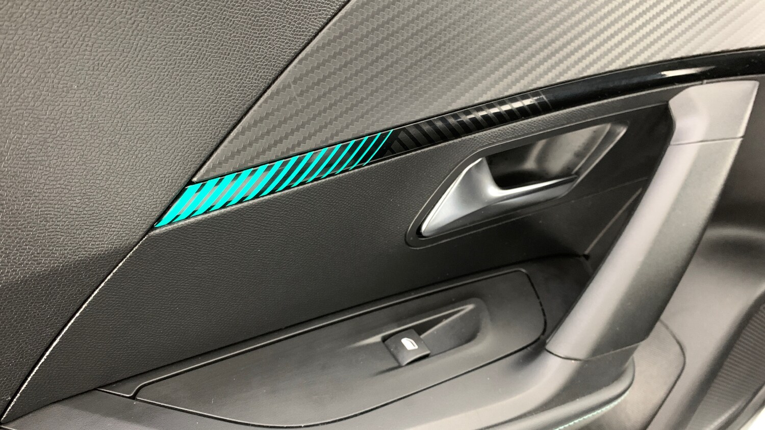 Used Peugeot 2008 2022 for sale - 77551309: Photo 53